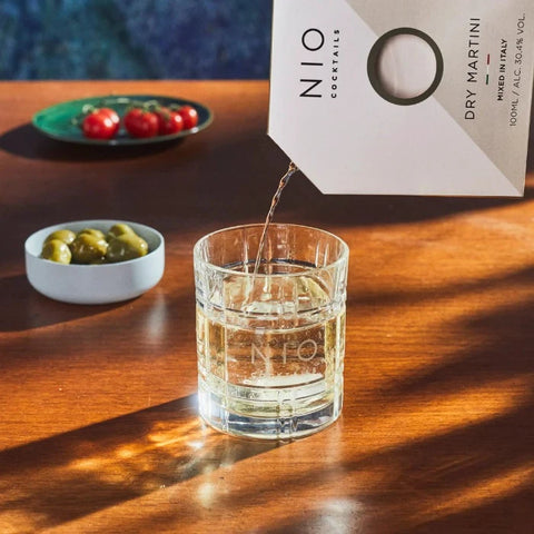 NIO Dry Martini Premixed Cocktail