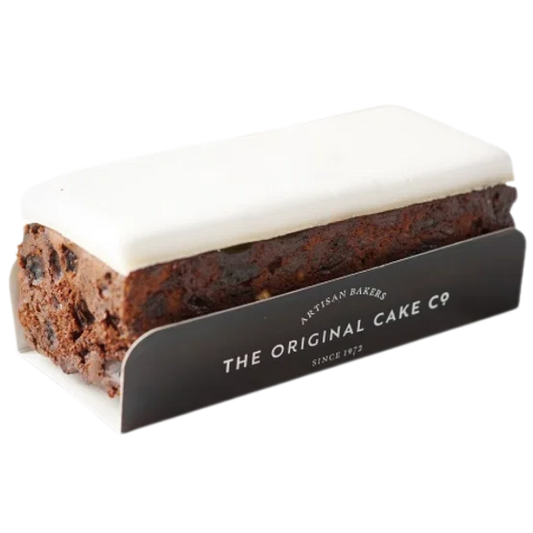 The Original Cake Company Iced Rich Fruit Cake with Gold Star 350g